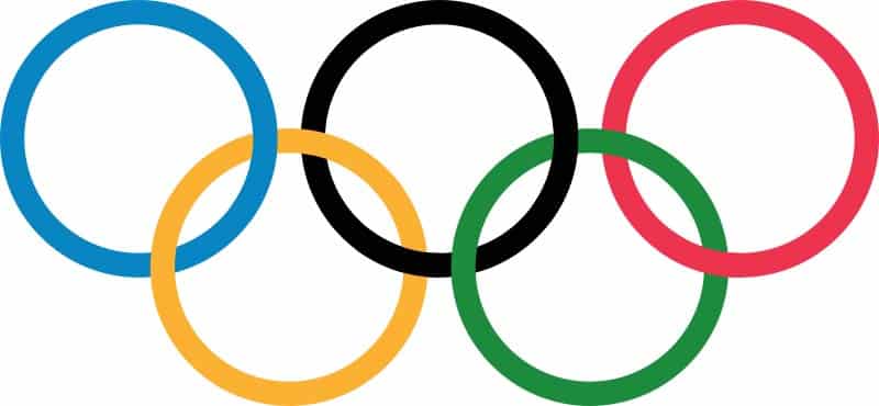 De ringen werden in 1912 ontworpen door Pierre de Coubertin, de "vader" van de moderne Olympische Spelen.