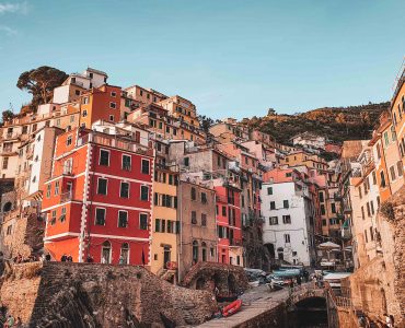 Koniecznie trzeba zrobić we Włoszech: wędrówka po Cinque Terre | 2-dniowa wycieczka | nagłówek