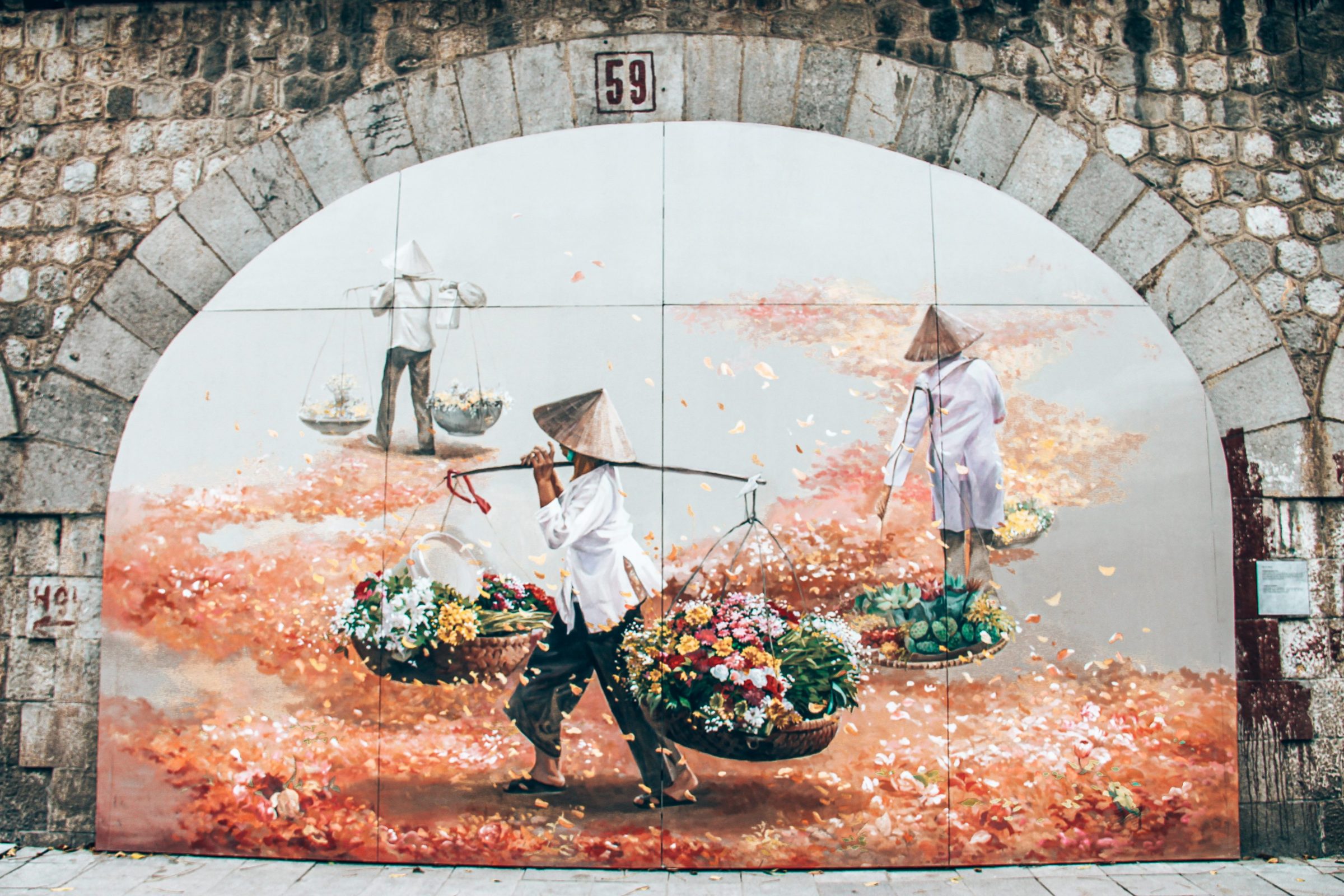 فن الشارع في هانوي، فيتنام | اتجاهات السفر 2024 | الوجهات الرخيصة والأكثر شعبية