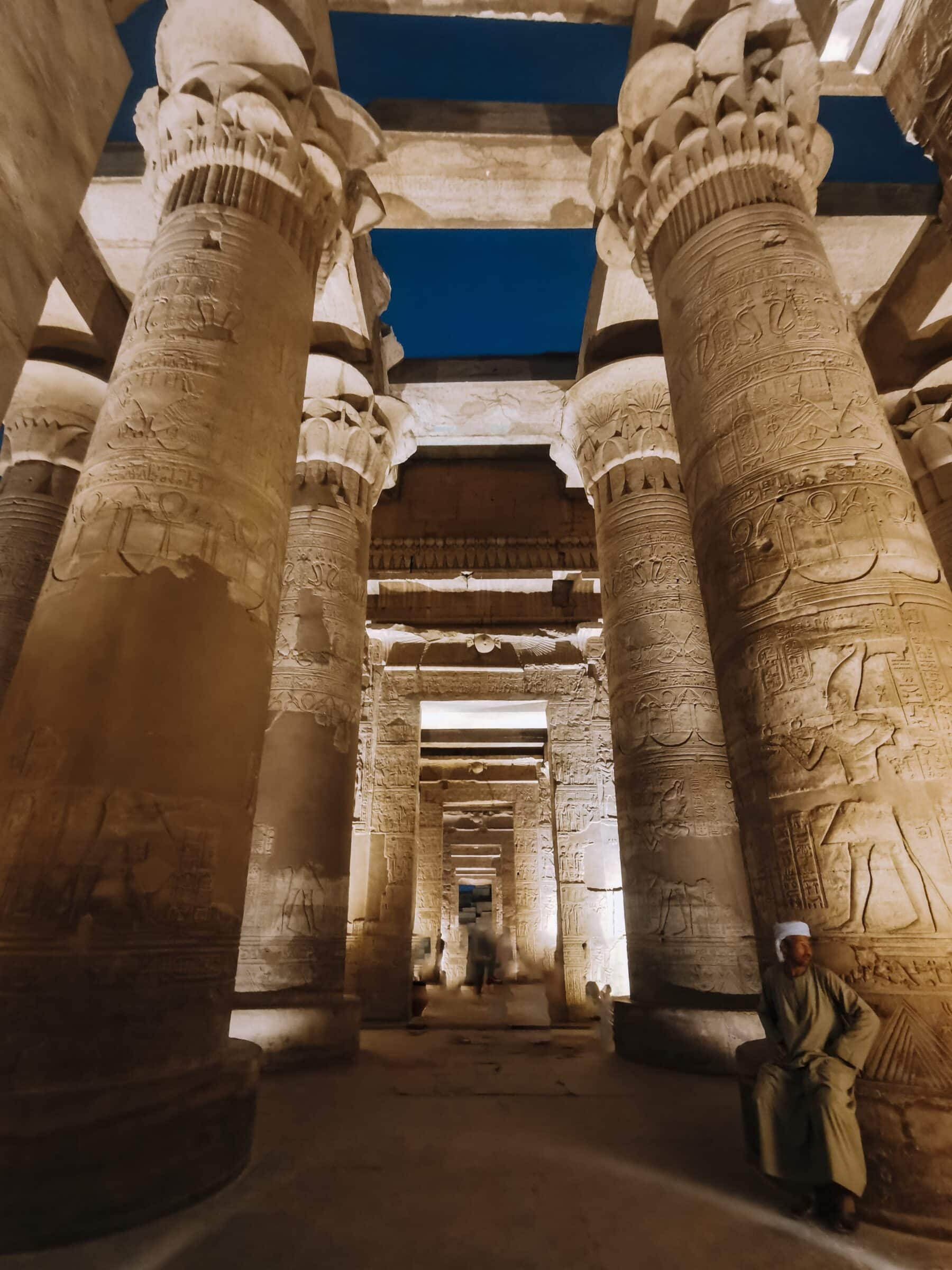 De zuilen in de Kom Ombo tempel | Nijlcruise Egypte
