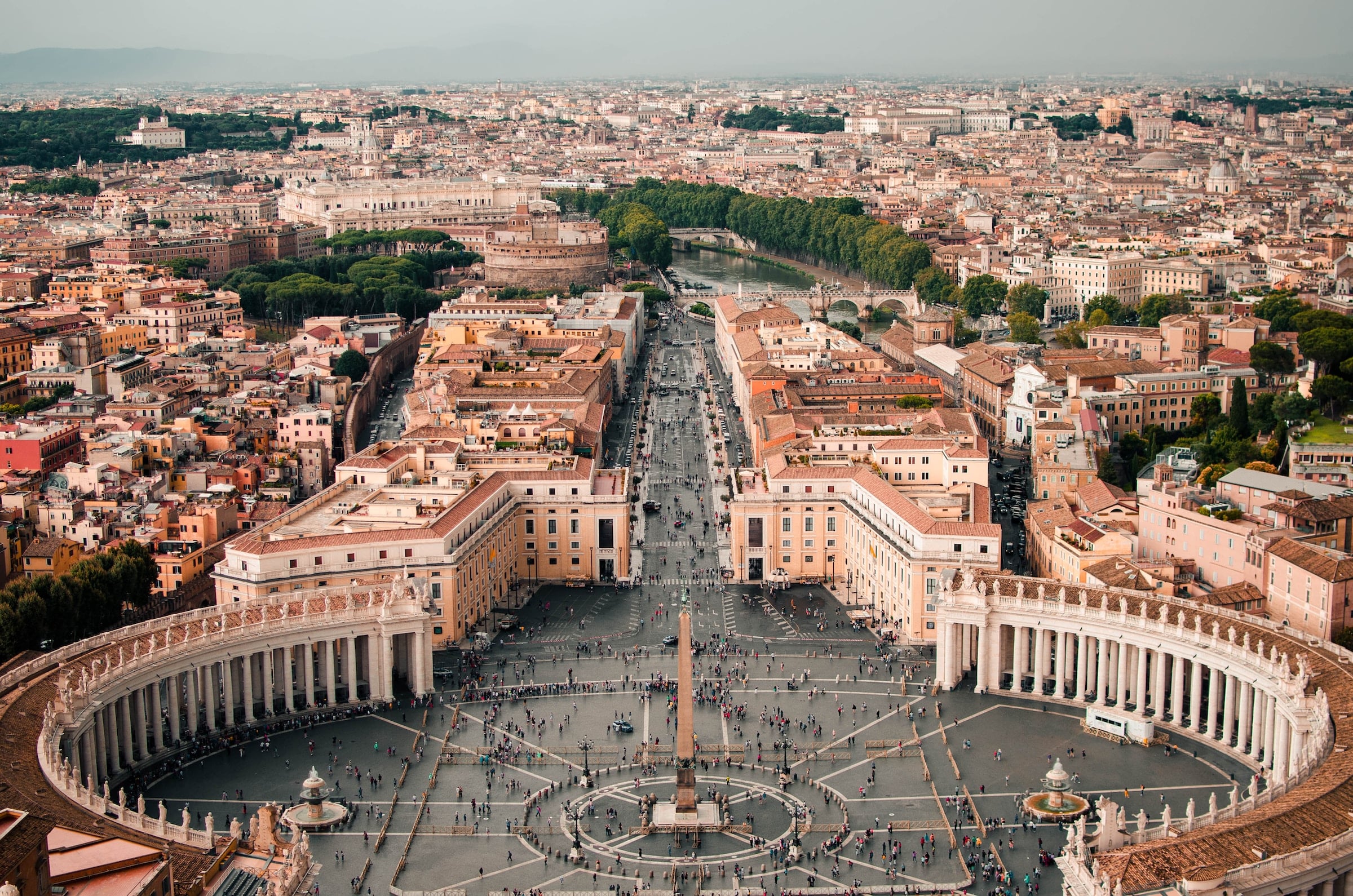 Het kleinste land ter wereld qua landoppervlak is Vaticaanstad