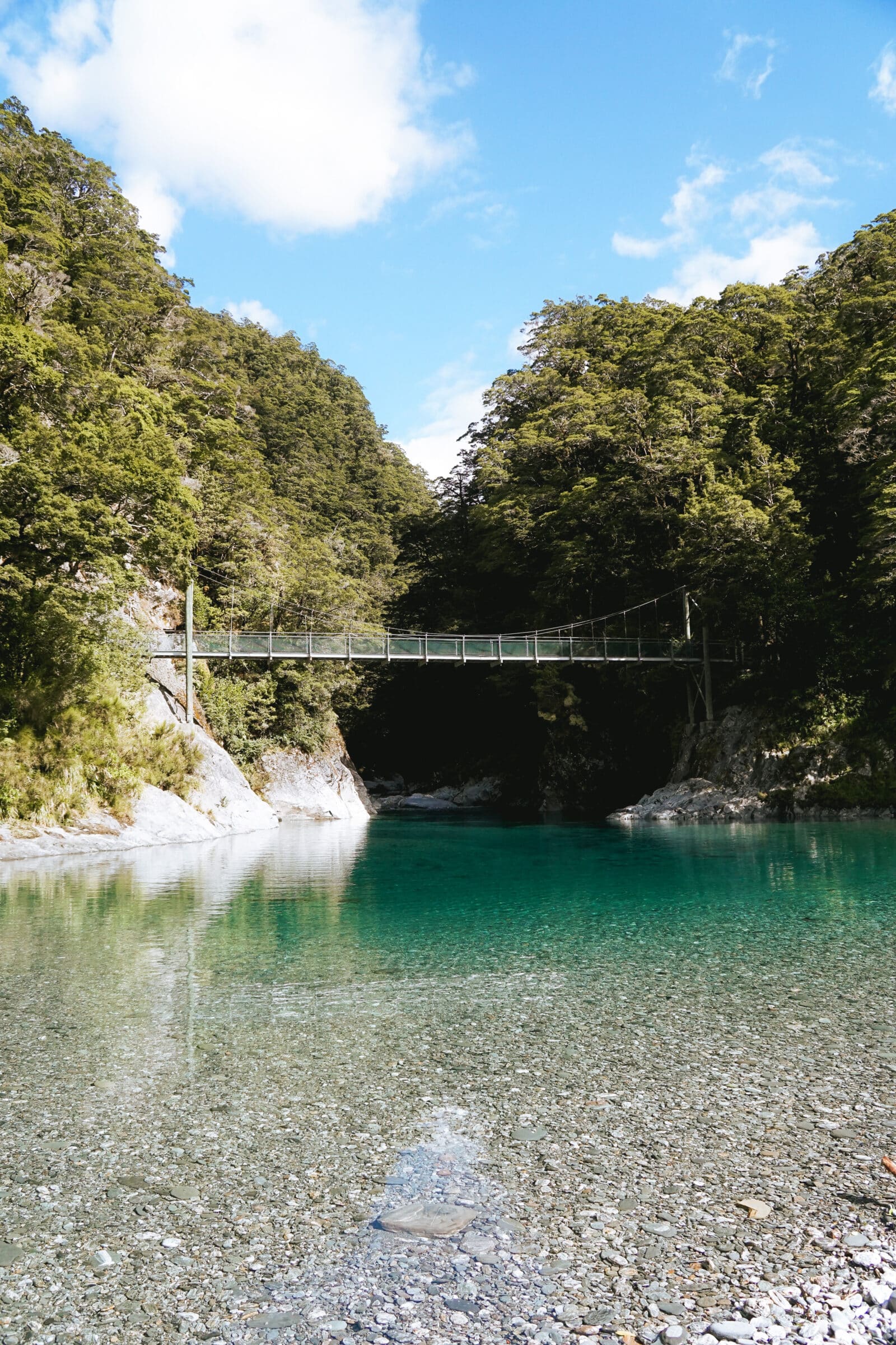 Die Brücke des Blue Pools Track | Besuchen Sie die Stadt und den gleichnamigen See Wanaka