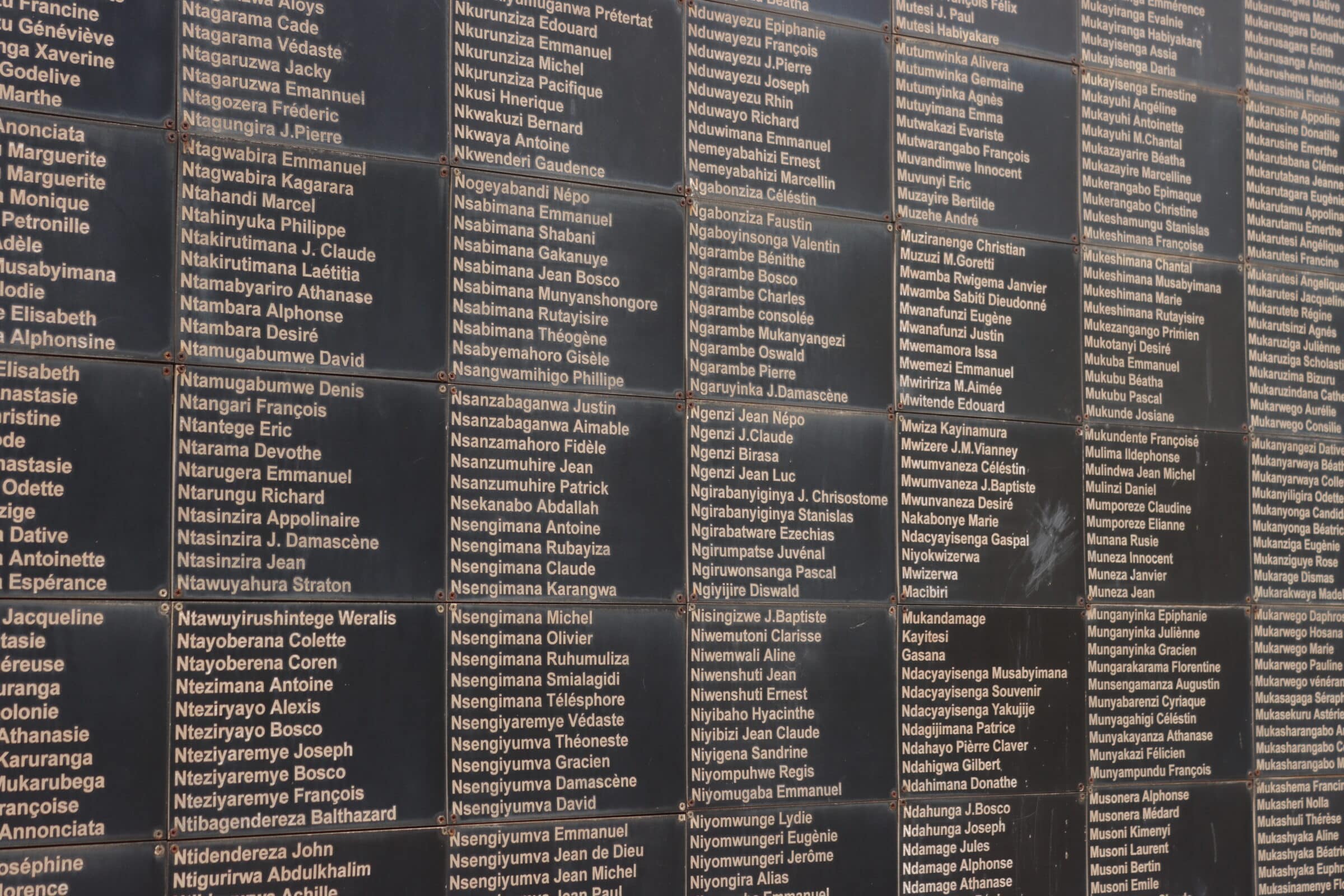 Namen der Opfer des Völkermords von 1994
