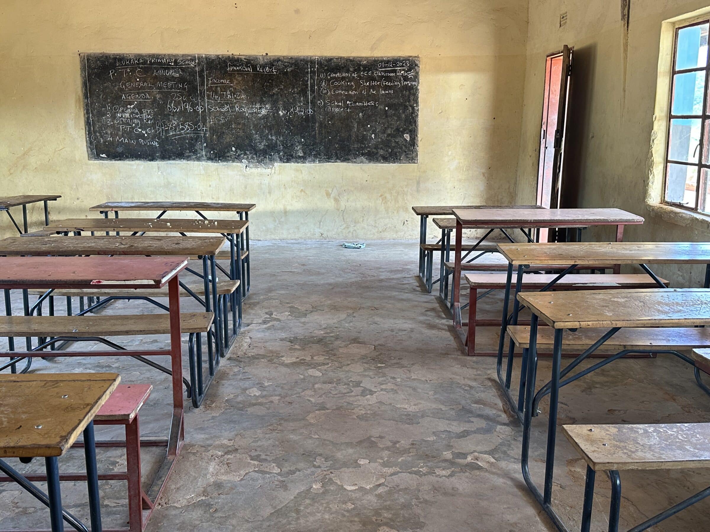 Skolklass | Överlandning i Zambia