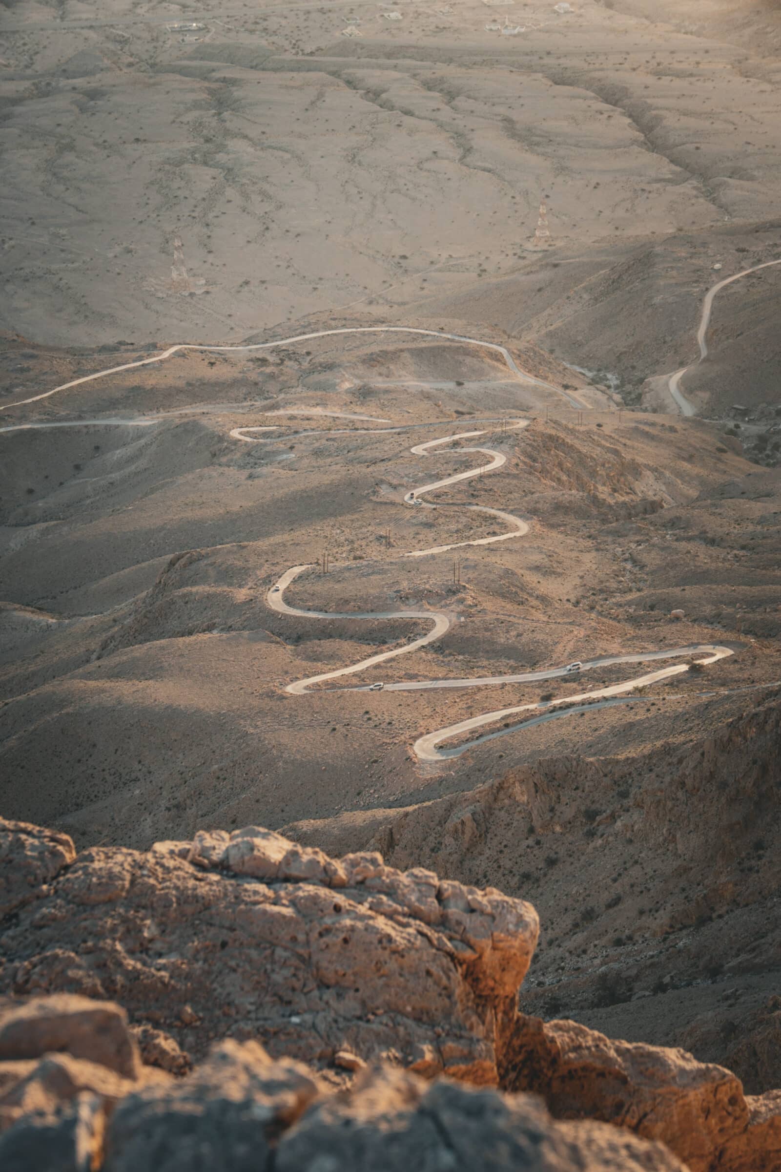 Salmah Plateau hairpin bends