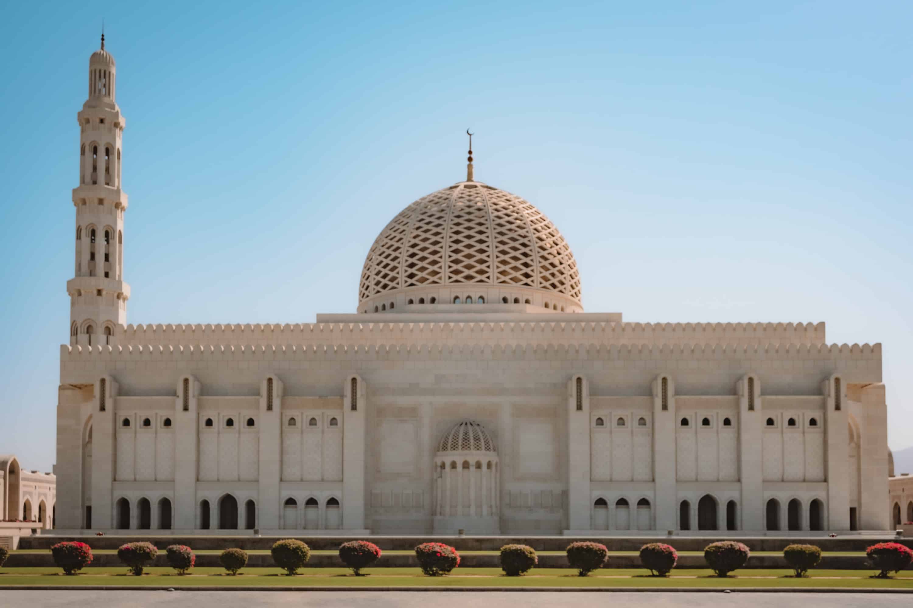 De Grote Sultan Qaboos-Moskee | Top 10 meest Instagrammable plekken van Oman