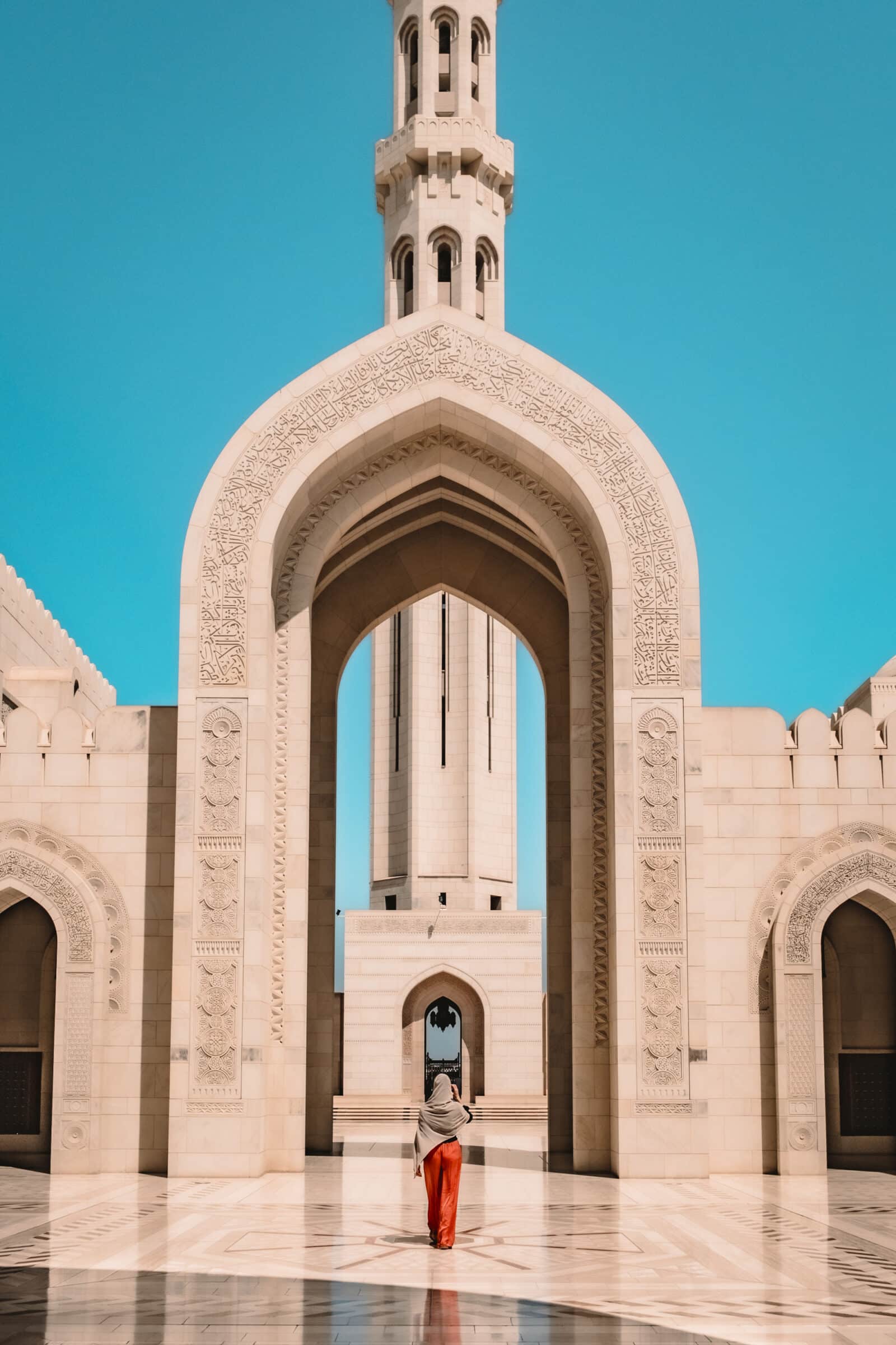 De Grote Sultan Qaboos-Moskee | Top 10 meest Instagrammable plekken van Oman