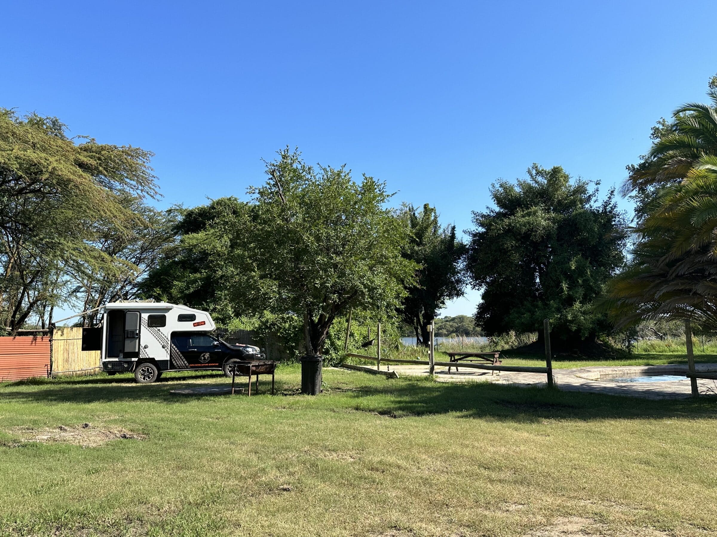 Första campingen i Kasane | Överlandning i Botswana