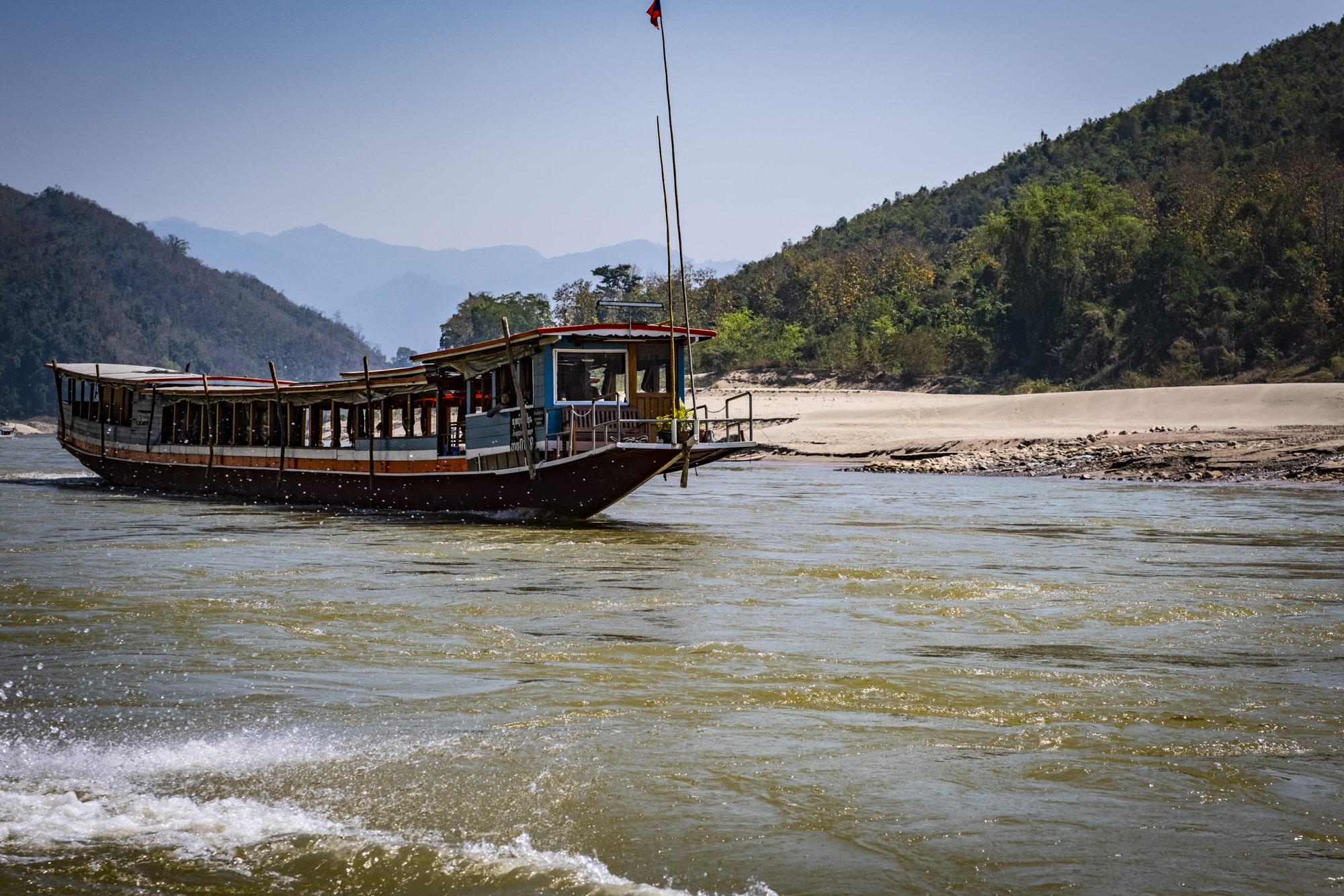 Een Mekong cruiseboot