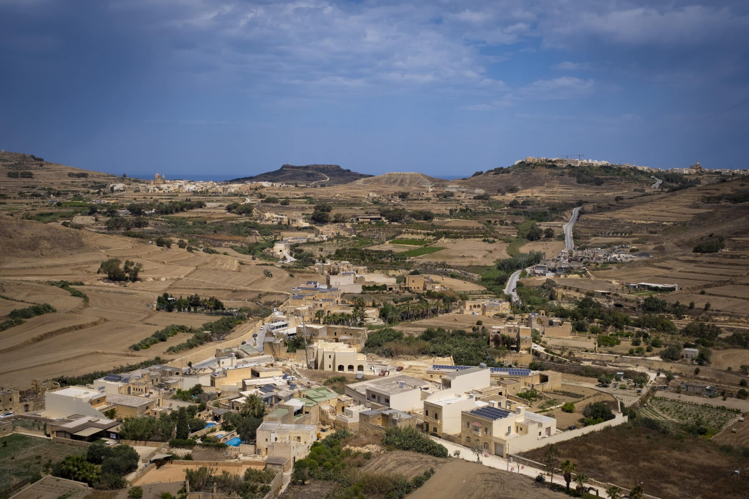 Uitzicht op Gozo vanaf de Citadel