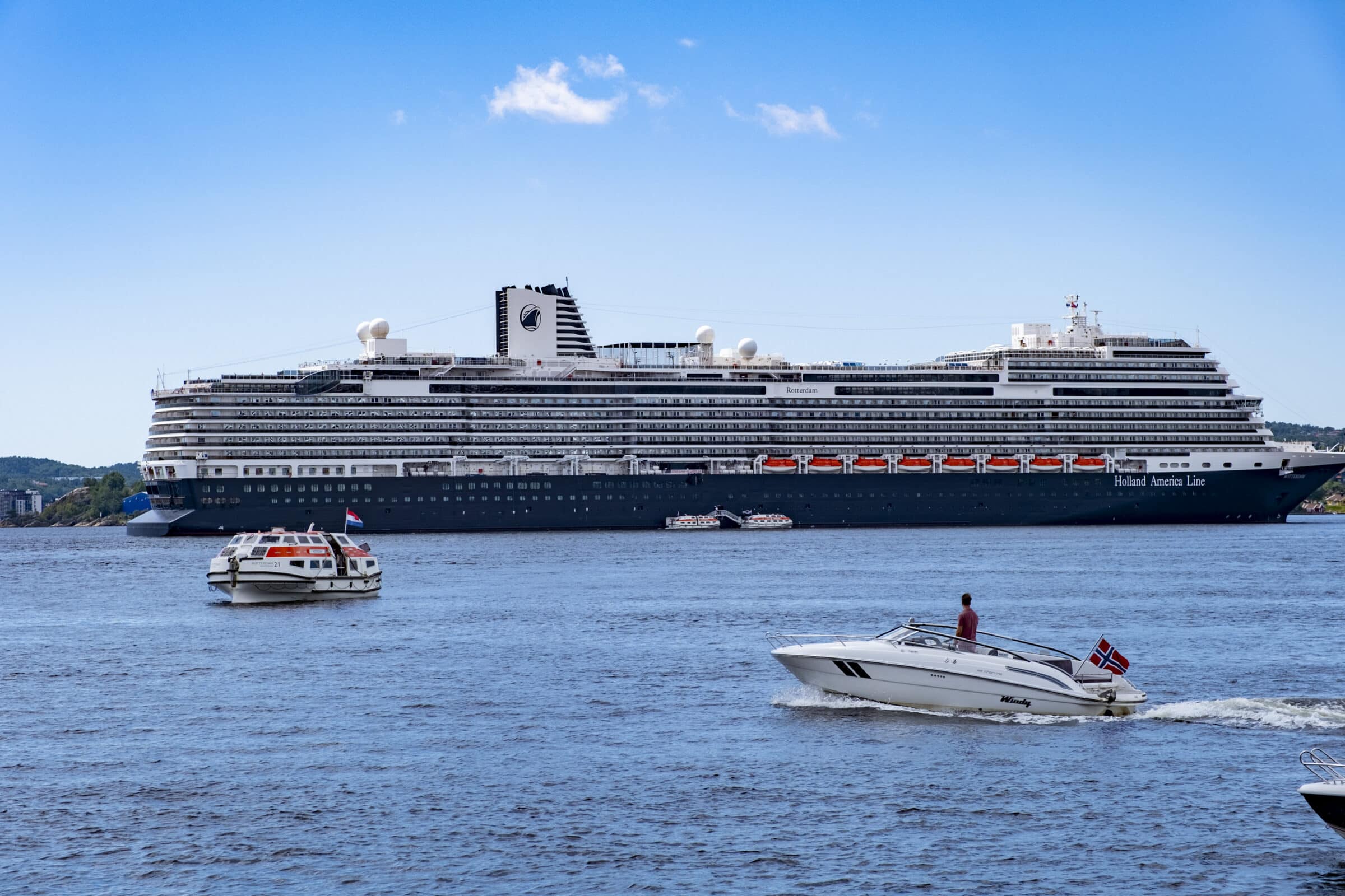 Schip Rotterdam in Noorwegen