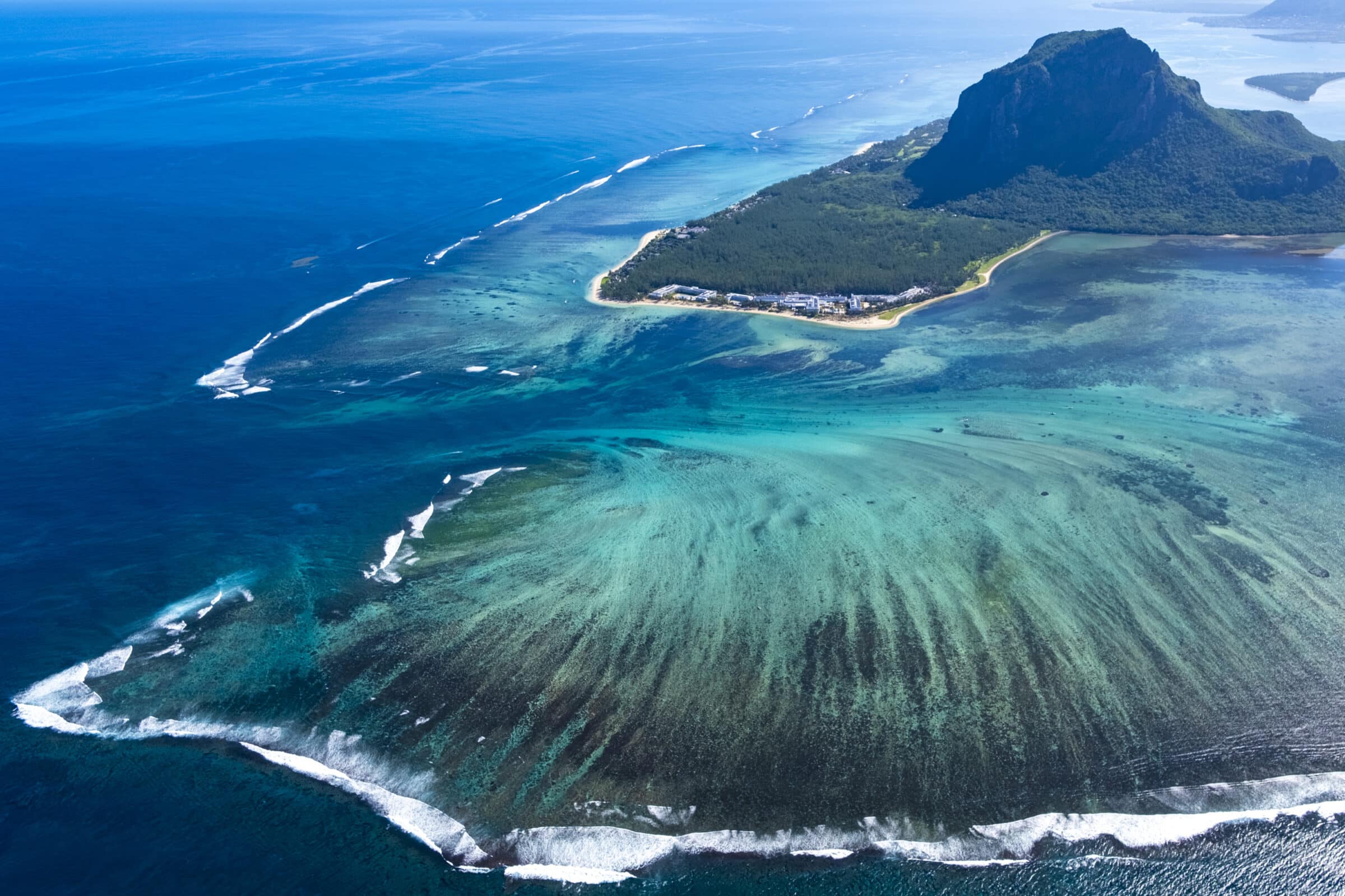 Underwater Waterfall vanuit de helicopter | Tips voor Mauritius