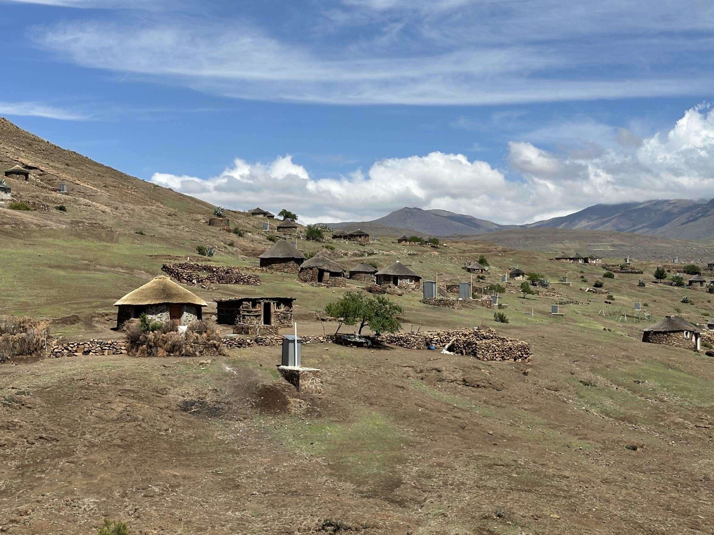 Onderweg tijdens het overlanden in Lesotho