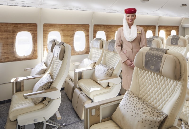 Emirates-Airbus-A380-premium-economy-stoel