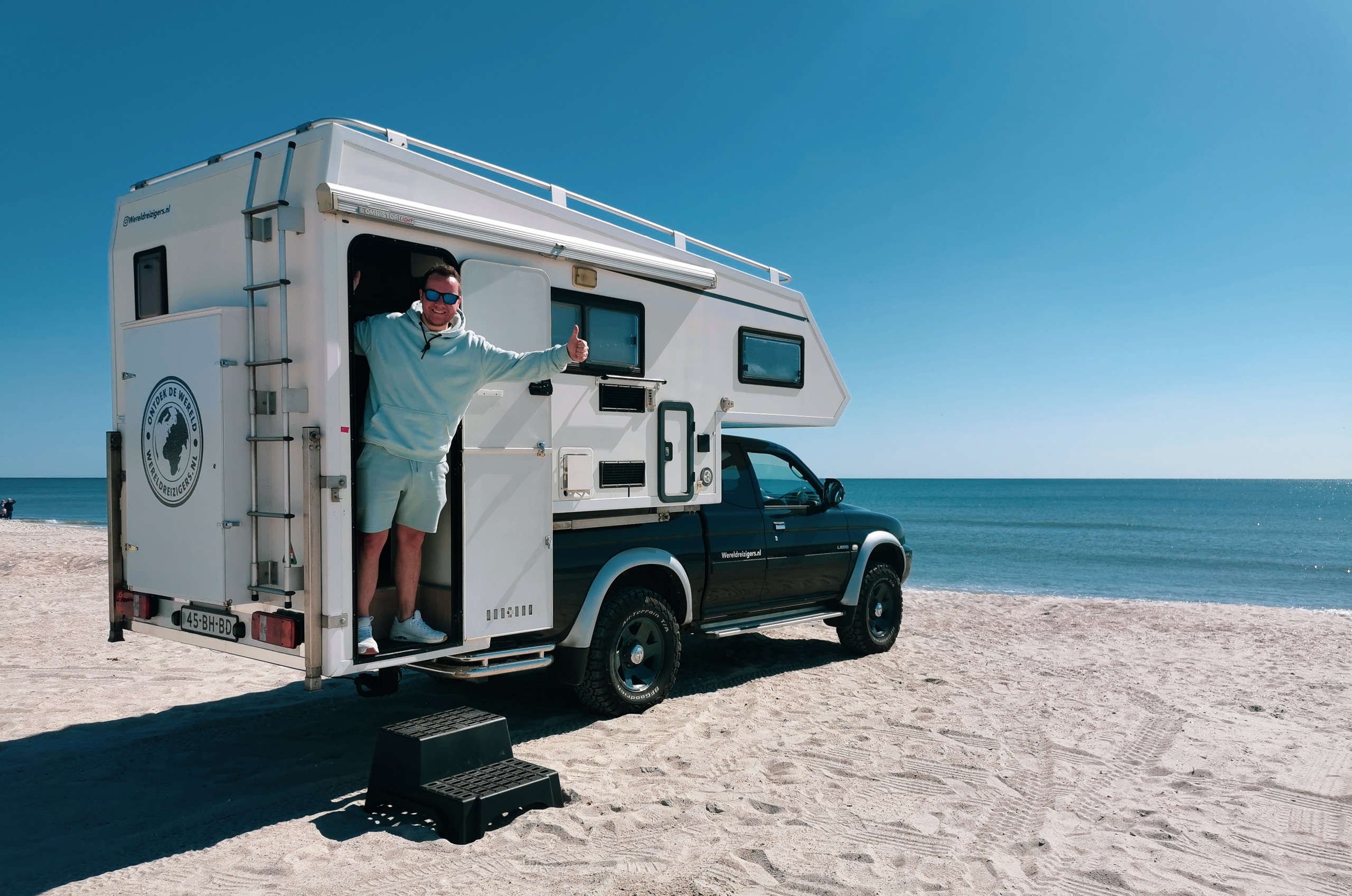 avec le camping-car 4x4 sur la plage en Floride