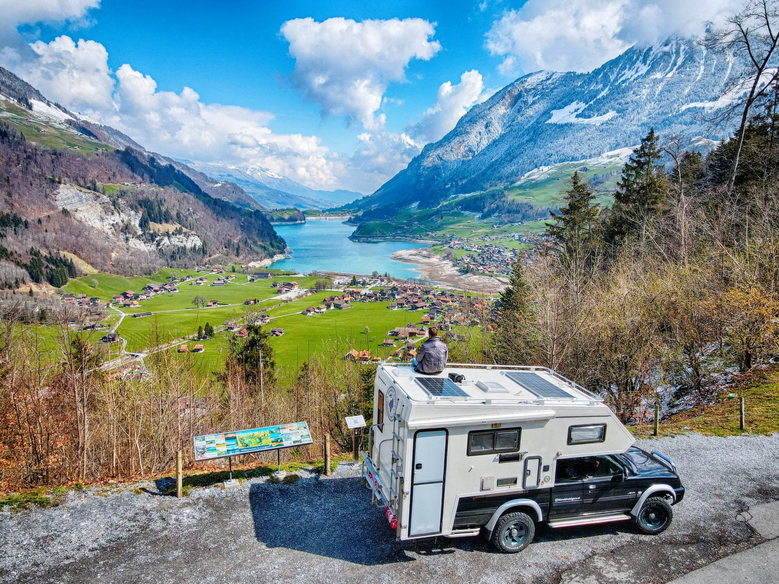 De Wereldreizigers.nl Camping-car 4x4 en Suisse
